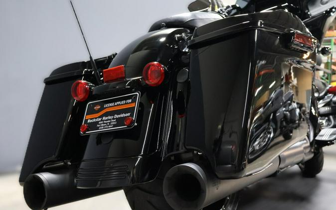 2023 Harley-Davidson Road Glide Special Vivid Black - Black Finish
