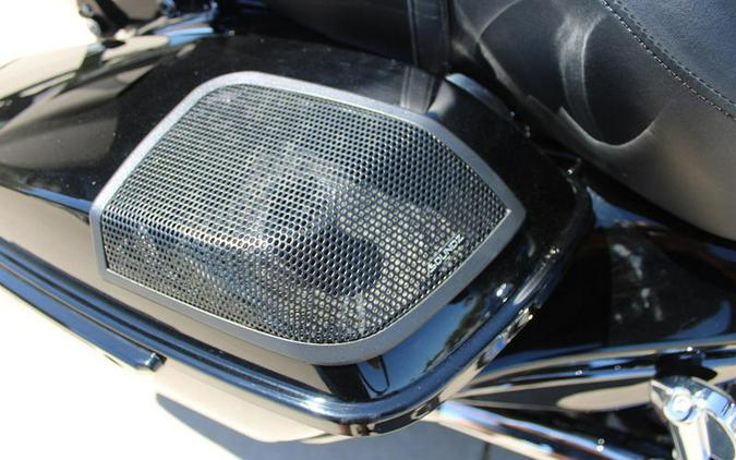 2016 Harley-Davidson® FLHXS - Street Glide® Special