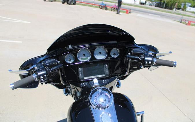 2016 Harley-Davidson® FLHXS - Street Glide® Special