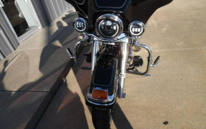 2009 Harley-Davidson® FLHTC - Electra Glide® Classic