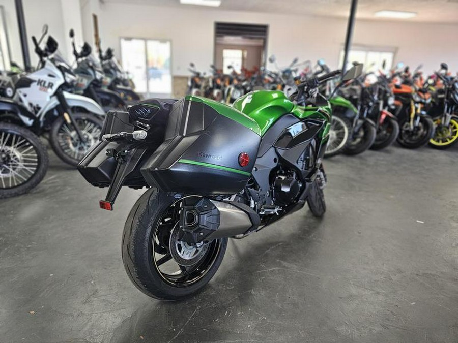 2025 Kawasaki Ninja® 1100SX SE ABS
