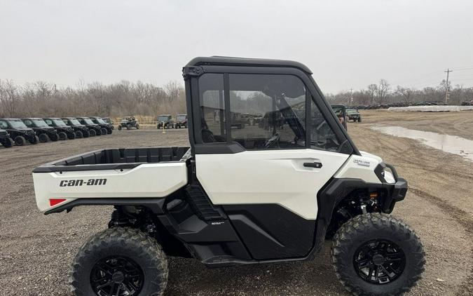 2026 Can-Am Defender Limited HD11