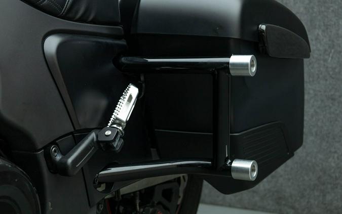 2021 INDIAN CHALLENGER DARK HORSE W/ABS