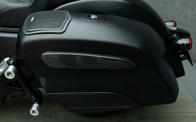 2021 INDIAN CHALLENGER DARK HORSE W/ABS