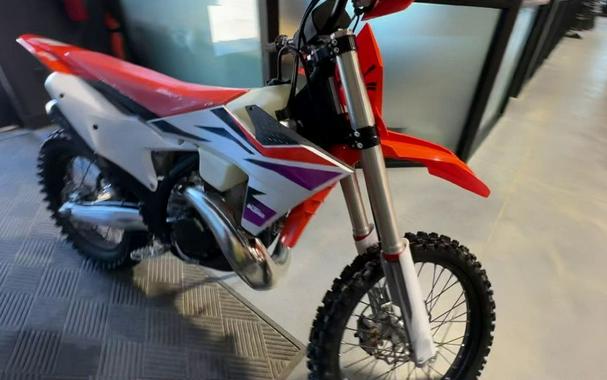 2024 KTM 300 XC