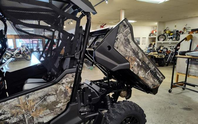 2024 Honda® Pioneer 1000-6 Deluxe Crew Camo