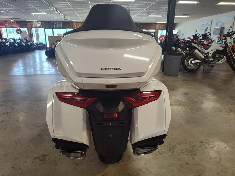 2018 Honda® Gold Wing Tour Automatic DCT Pearl White