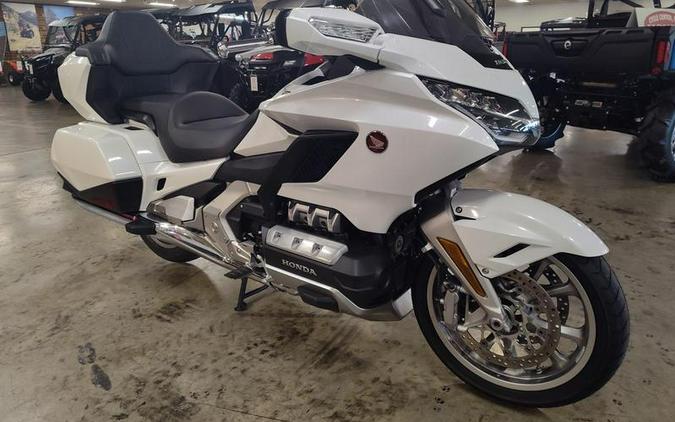 2018 Honda® Gold Wing Tour Automatic DCT Pearl White