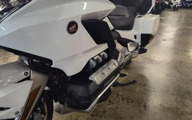 2018 Honda® Gold Wing Tour Automatic DCT Pearl White