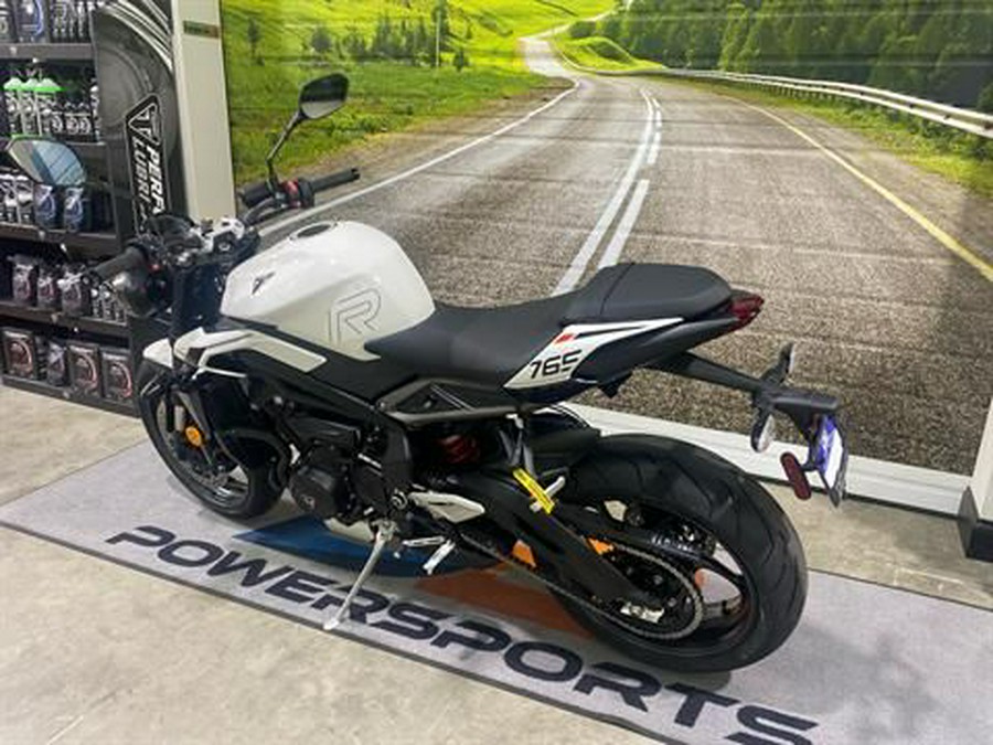 2025 Triumph Street Triple 765 R
