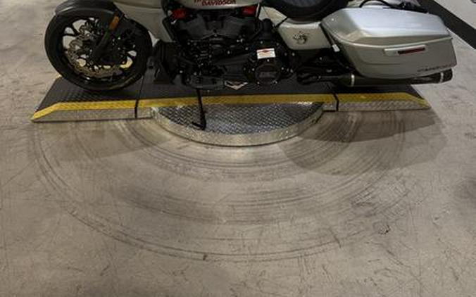 2025 Harley-Davidson® FLTRXSTSE - CVO™ Road Glide® ST