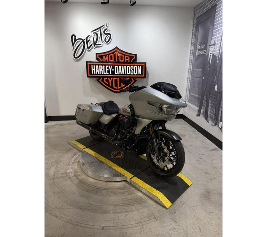2025 Harley-Davidson® FLTRXSTSE - CVO™ Road Glide® ST