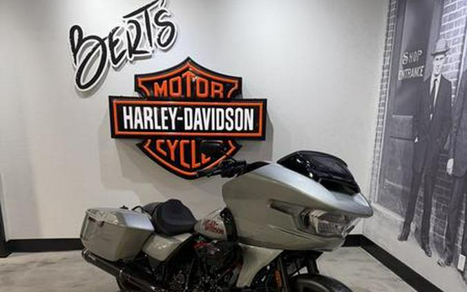 2025 Harley-Davidson® FLTRXSTSE - CVO™ Road Glide® ST