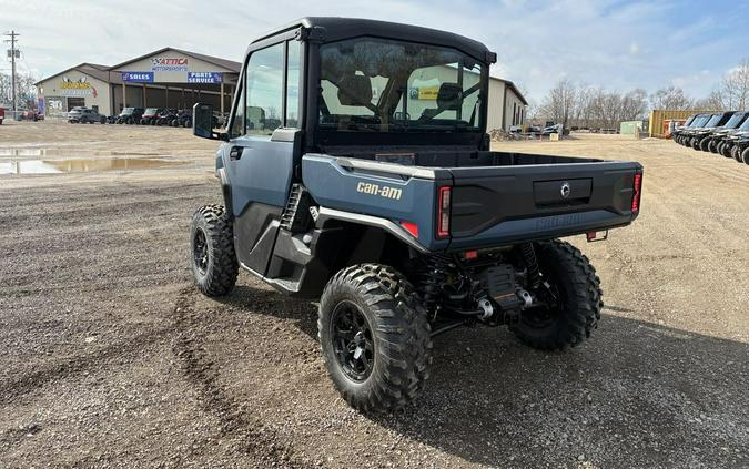 2026 Can-Am Defender XT CAB HD11