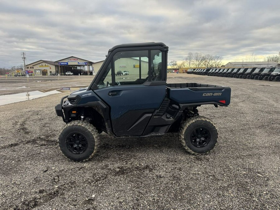 2026 Can-Am Defender XT CAB HD11