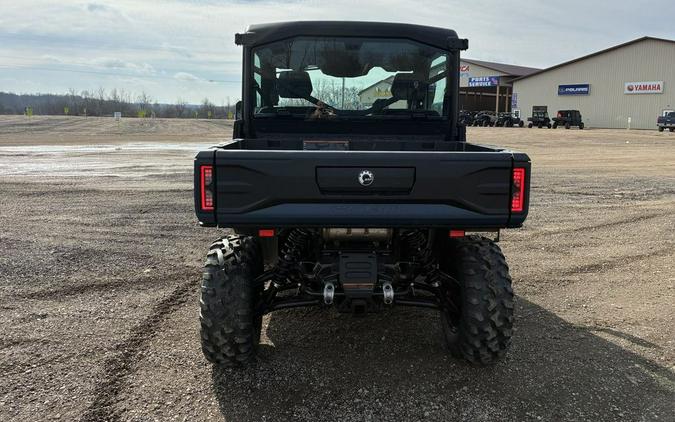 2026 Can-Am Defender XT CAB HD11