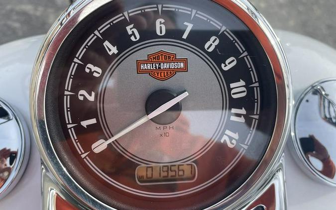 2012 Harley-Davidson® FLSTC - Heritage Softail® Classic