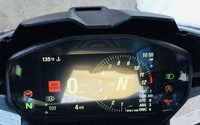 2024 Ducati PANIGALE V2