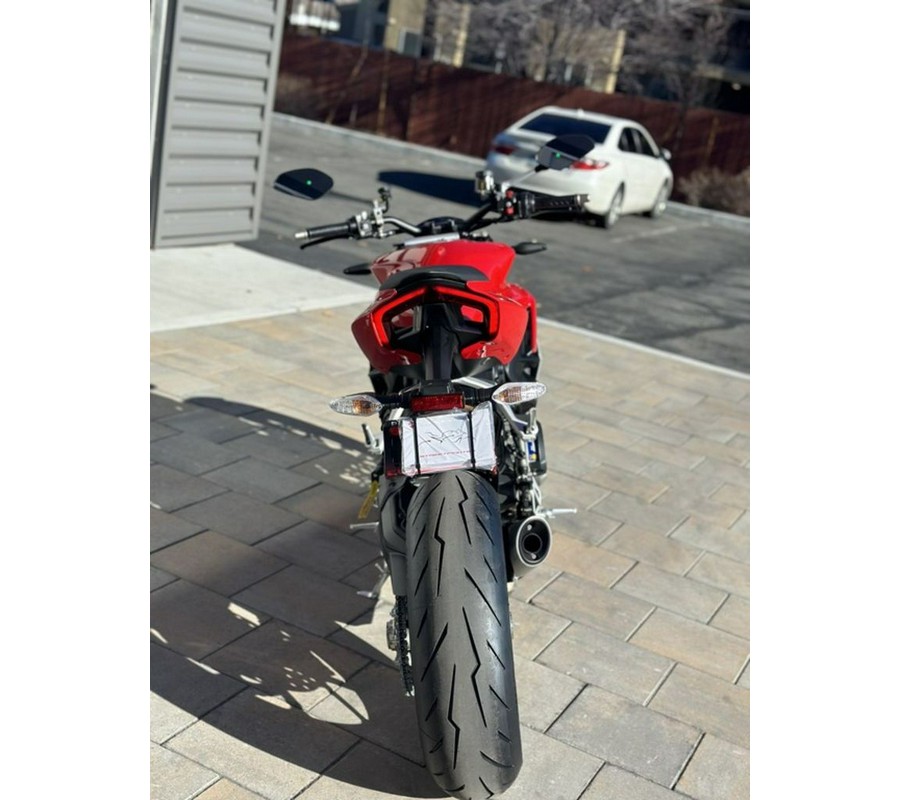 2024 Ducati Streetfighter V2 Red