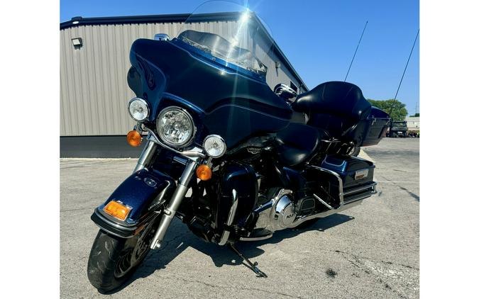 2013 Harley-Davidson® FLHTCU - Electra Glide Ultra Classic