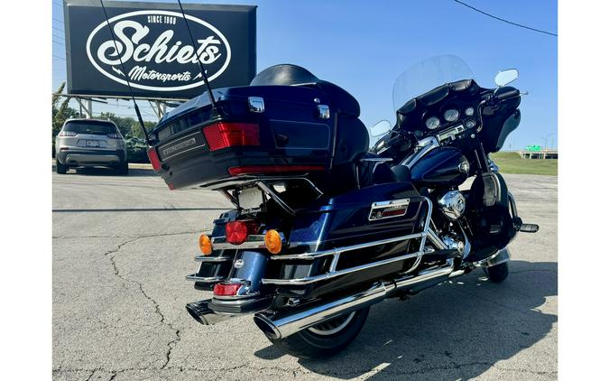 2013 Harley-Davidson® FLHTCU - Electra Glide Ultra Classic