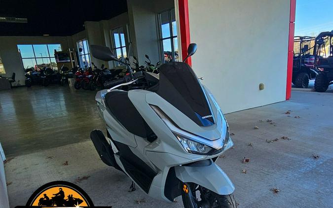 2025 Honda PCX ABS