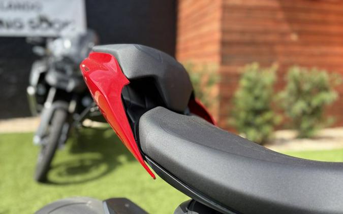 2022 Ducati STREETFIGHTER V2