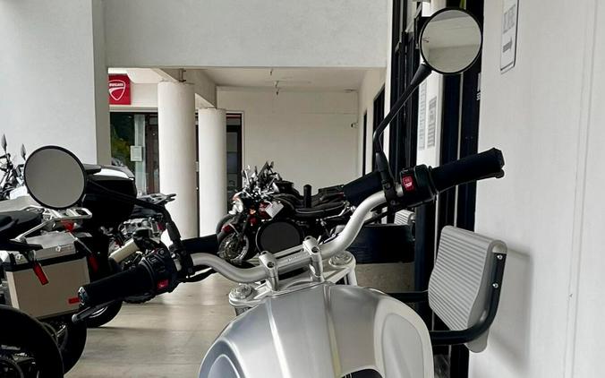 2022 BMW R nineT Scrambler