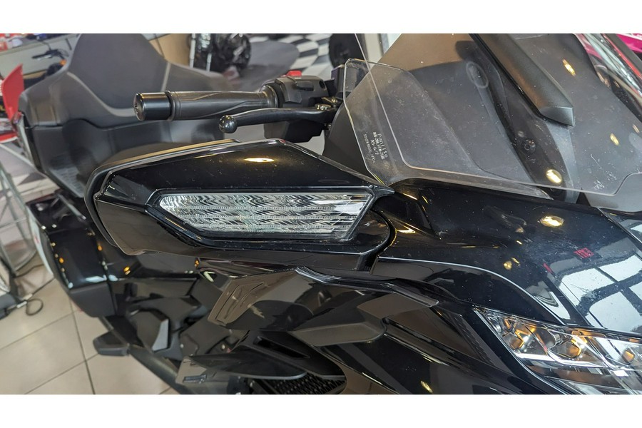 2023 Honda GOLDWING TOUR DCT