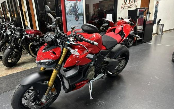 2024 Ducati Streetfighter V4 Red