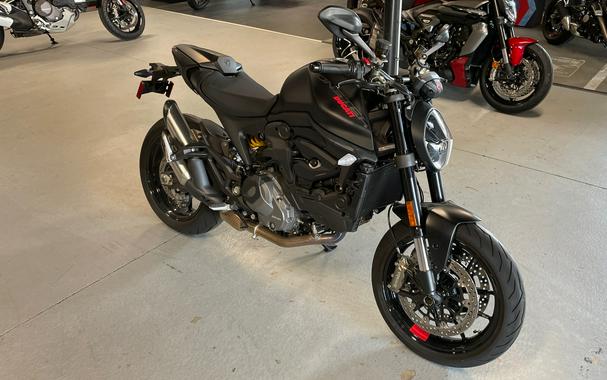 2025 Ducati Monster 937 Stealth - DEMO MODEL