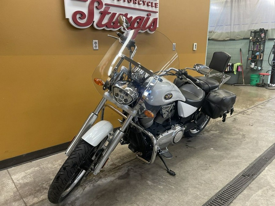 2010 Victory Motorcycles Vegas
