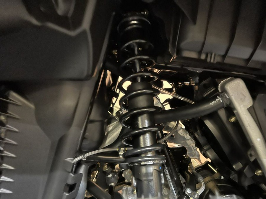 2026 Can-Am® Outlander MAX XT 850 Dark Wildland Camo