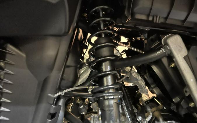 2026 Can-Am® Outlander MAX XT 850 Dark Wildland Camo