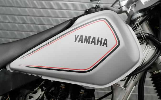 2027 YAMAHA TW200