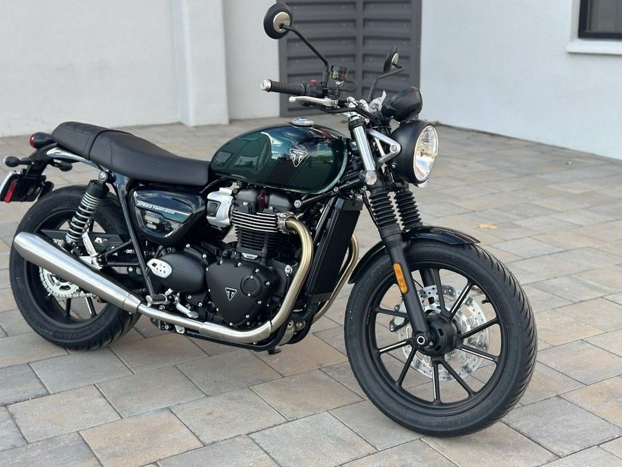 2024 Triumph Speed Twin 900 Competition Green/Phantom Black