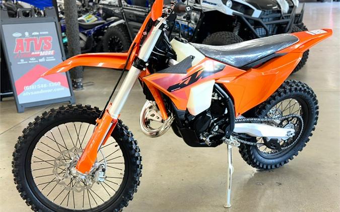 2025 KTM XC 125