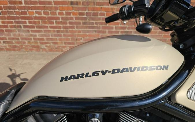 2014 Harley-Davidson V-Rod® Night Rod® Special