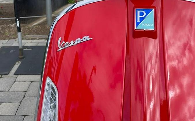 2023 Vespa GTS Super 300