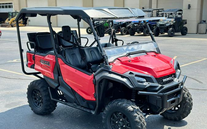 2018 Honda Pioneer 1000-5 Deluxe