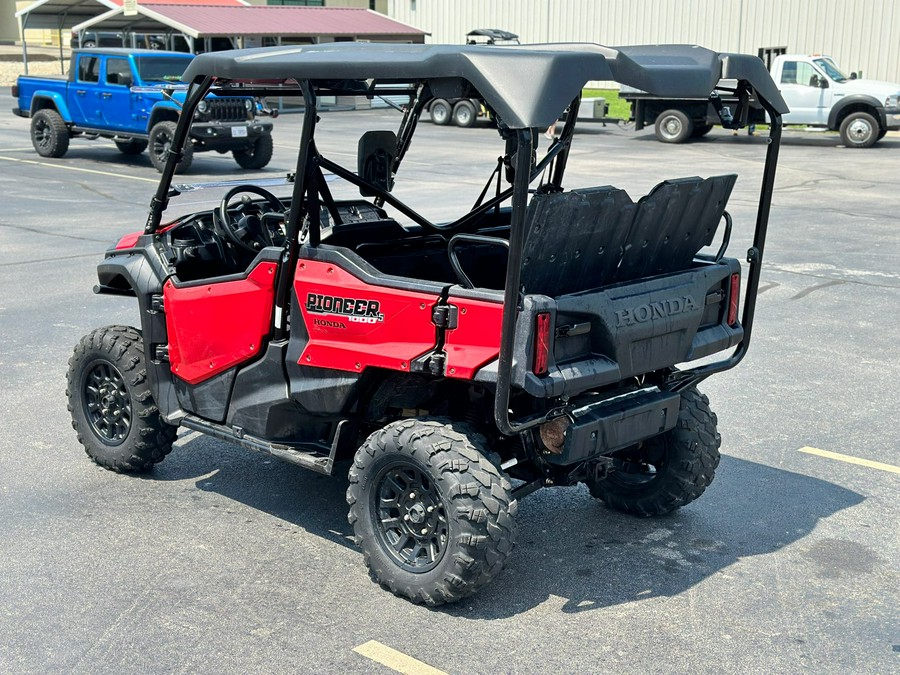 2018 Honda Pioneer 1000-5 Deluxe