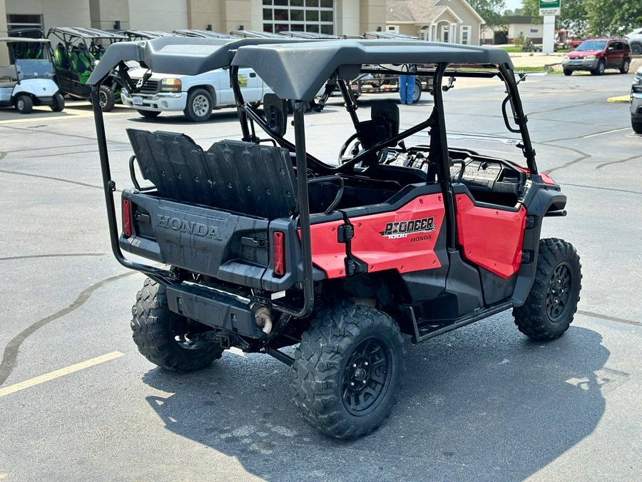 2018 Honda Pioneer 1000-5 Deluxe