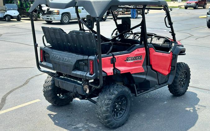 2018 Honda Pioneer 1000-5 Deluxe