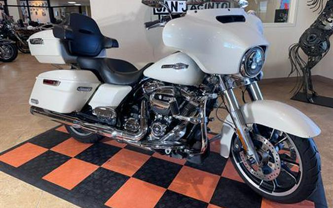 2022 Harley-Davidson Street Glide®