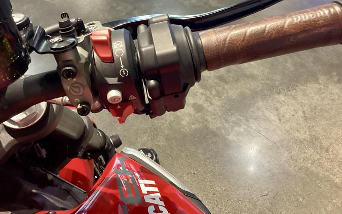 2023 Ducati Monster