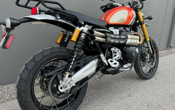 2022 Triumph Scrambler 1200 XE Gold Line Baja Orange / Silver Ice