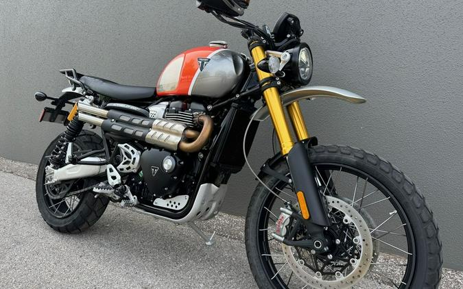 2022 Triumph Scrambler 1200 XE Gold Line Baja Orange / Silver Ice