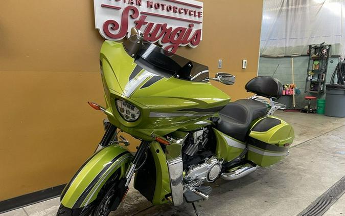 2015 Victory Motorcycles Magnum Plasma Lime With Silver