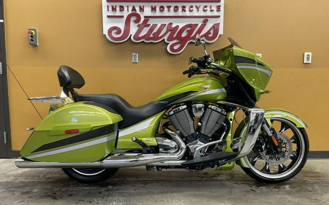 2015 Victory Motorcycles Magnum Plasma Lime With Silver