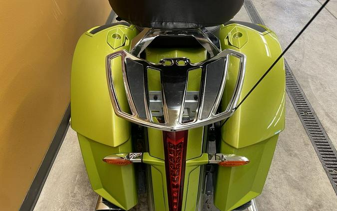 2015 Victory Motorcycles® Magnum™ Plasma Lime with Silver